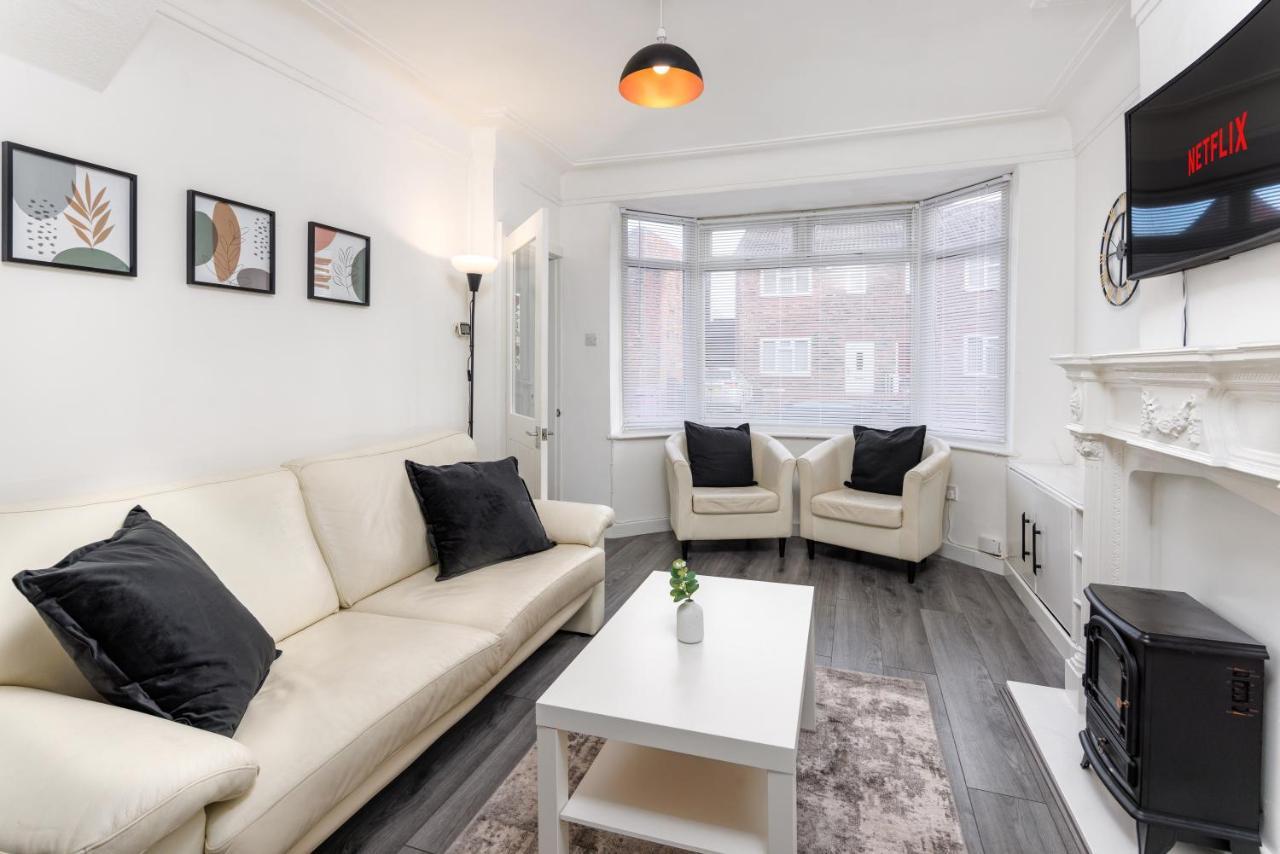 Ferienwohnung The Empress 2 Bed Terraced House Liverpool Exterior foto